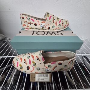 TOMS Vibrant Sushi Pattern Slip-Ons